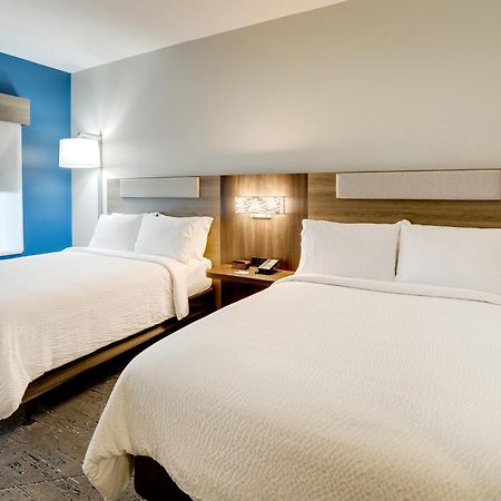 Holiday Inn Express Holly Springs - Raleigh Area By Ihg Eksteriør bilde