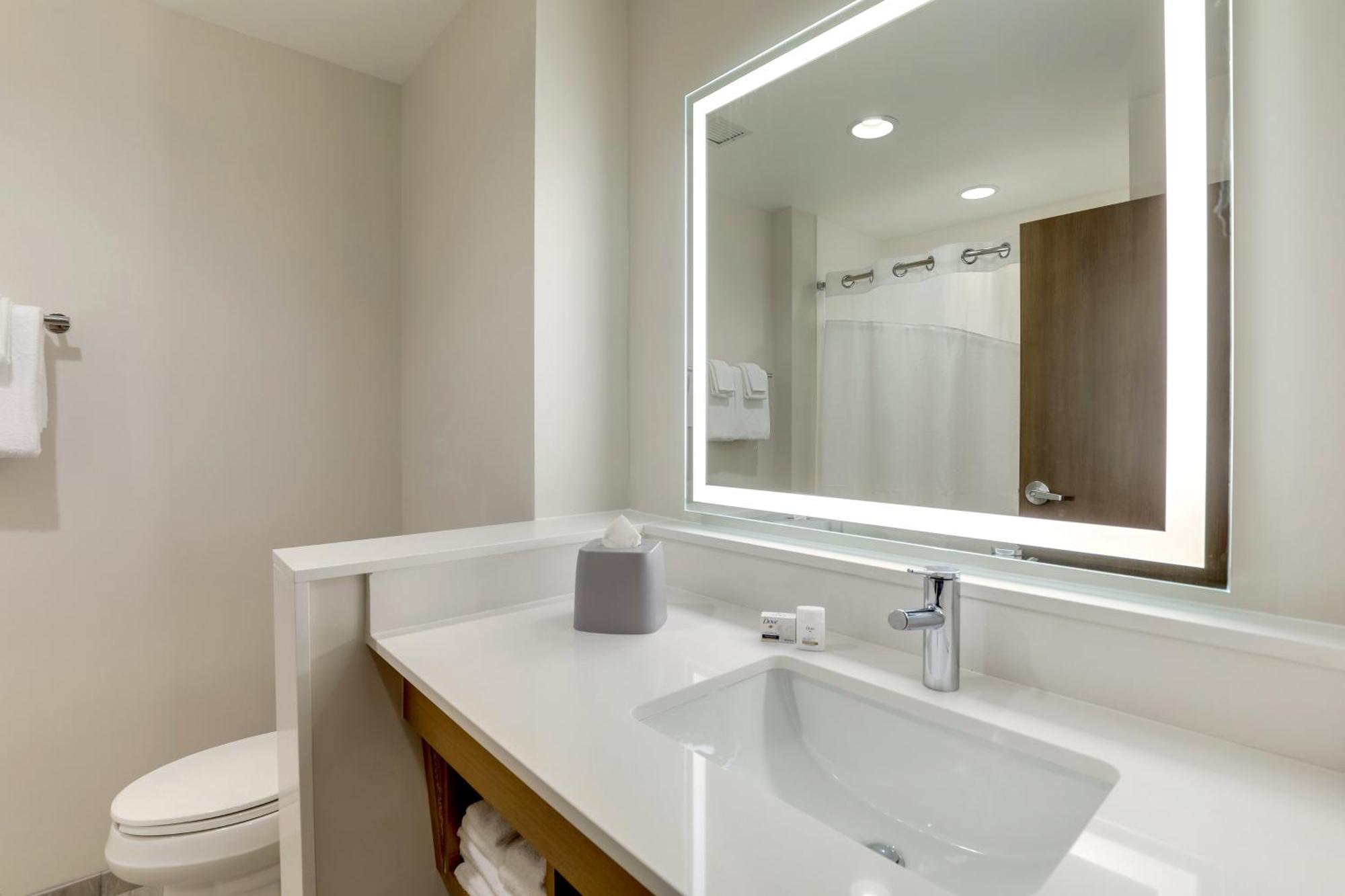 Holiday Inn Express Holly Springs - Raleigh Area By Ihg Eksteriør bilde