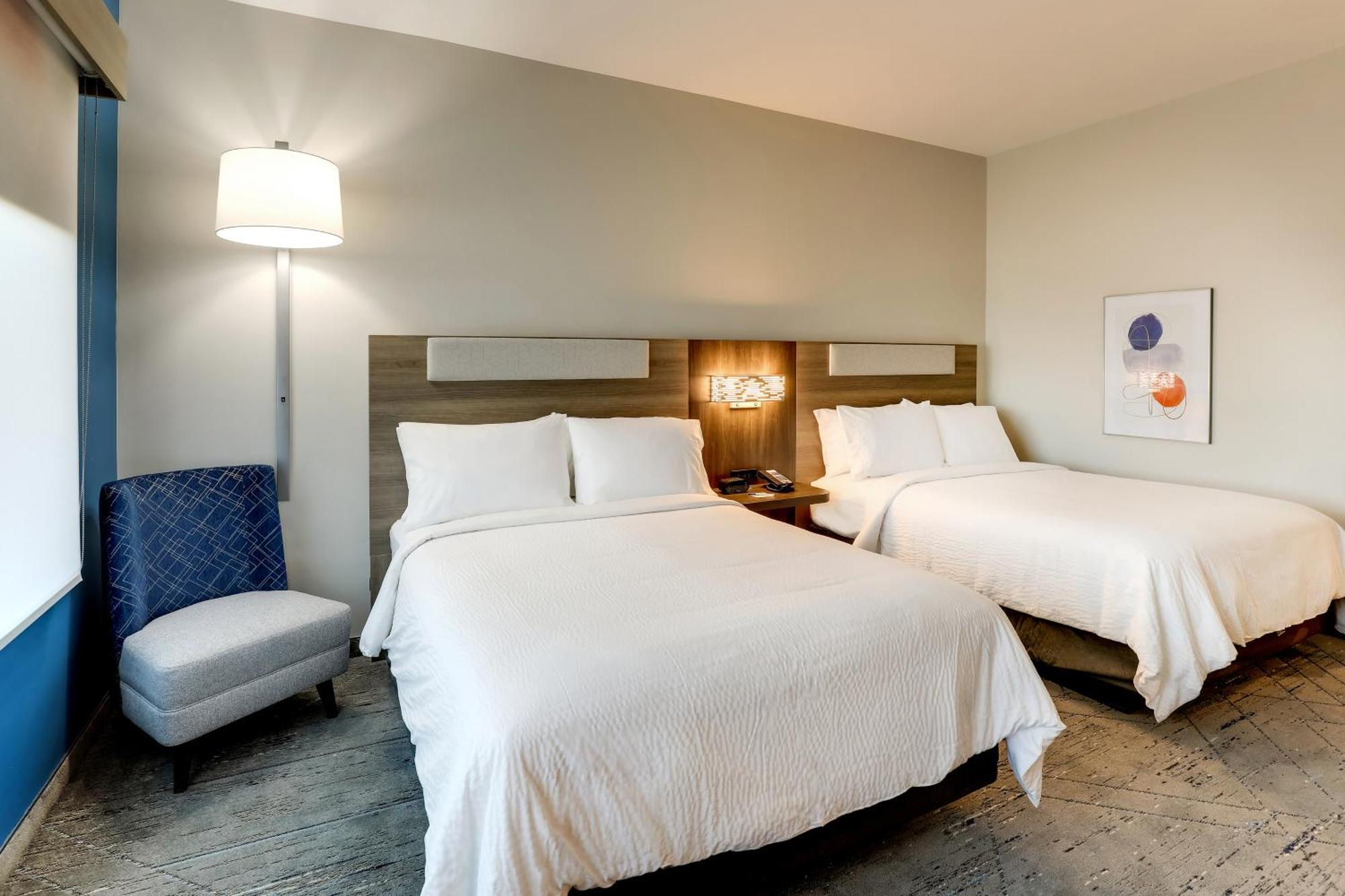 Holiday Inn Express Holly Springs - Raleigh Area By Ihg Eksteriør bilde