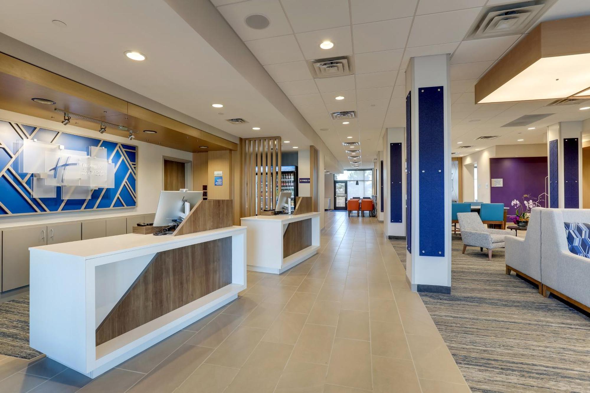 Holiday Inn Express Holly Springs - Raleigh Area By Ihg Eksteriør bilde
