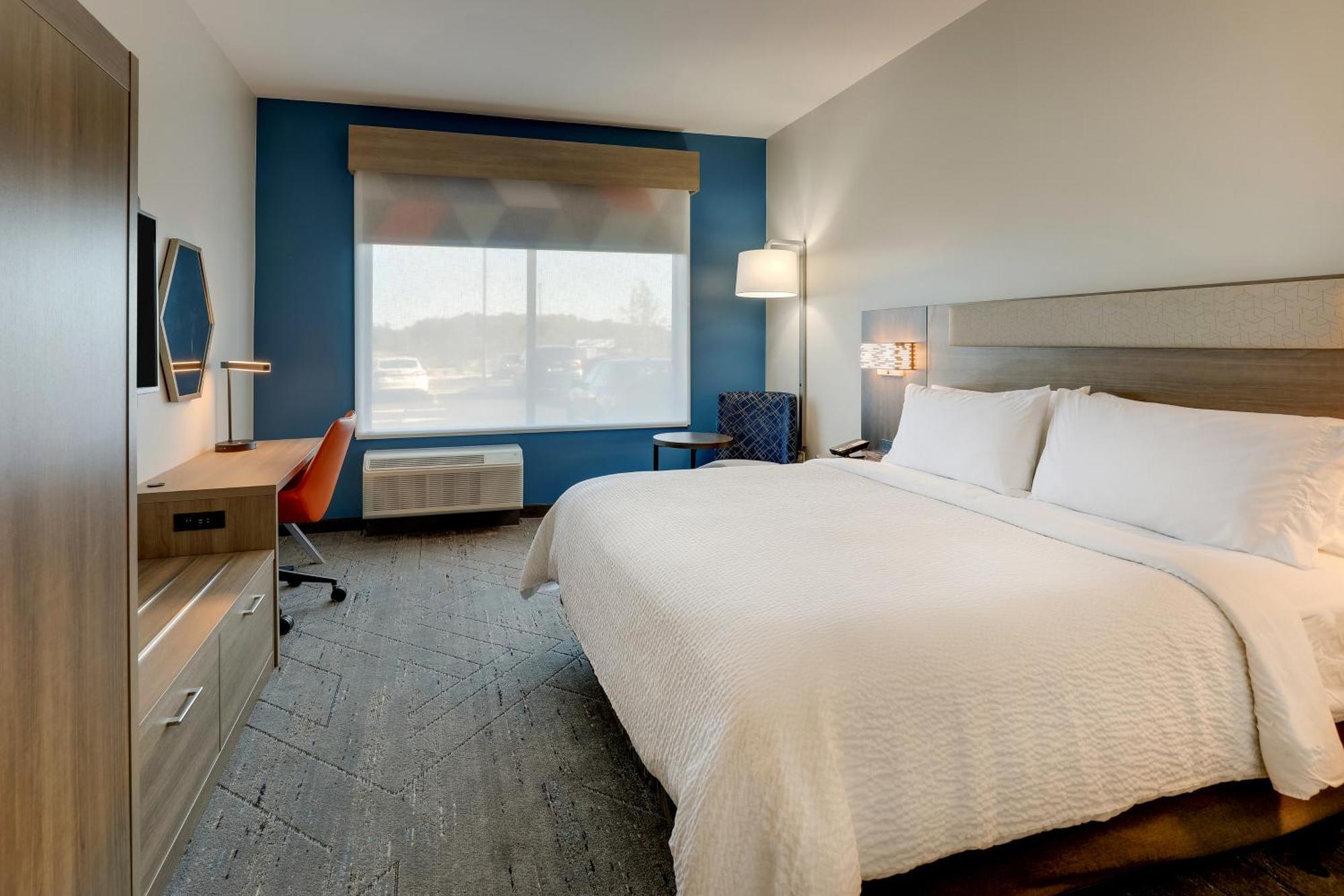 Holiday Inn Express Holly Springs - Raleigh Area By Ihg Eksteriør bilde