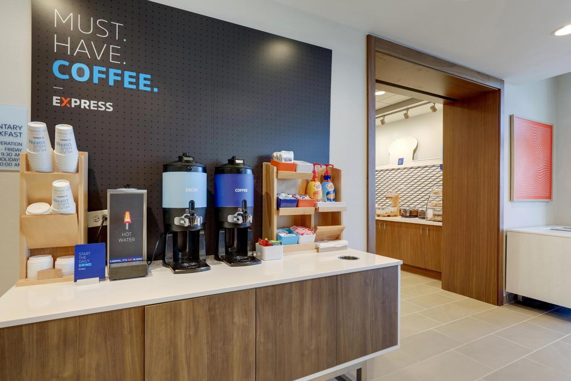 Holiday Inn Express Holly Springs - Raleigh Area By Ihg Eksteriør bilde