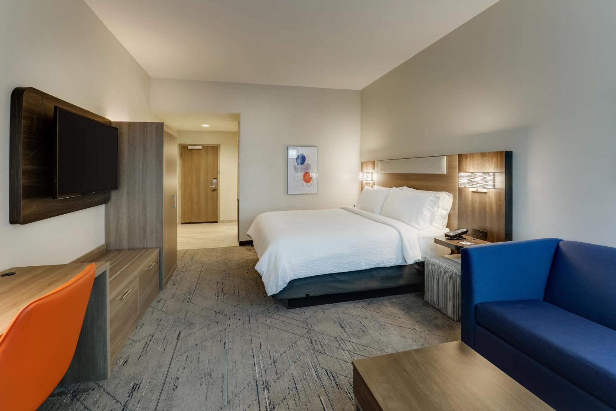 Holiday Inn Express Holly Springs - Raleigh Area By Ihg Eksteriør bilde