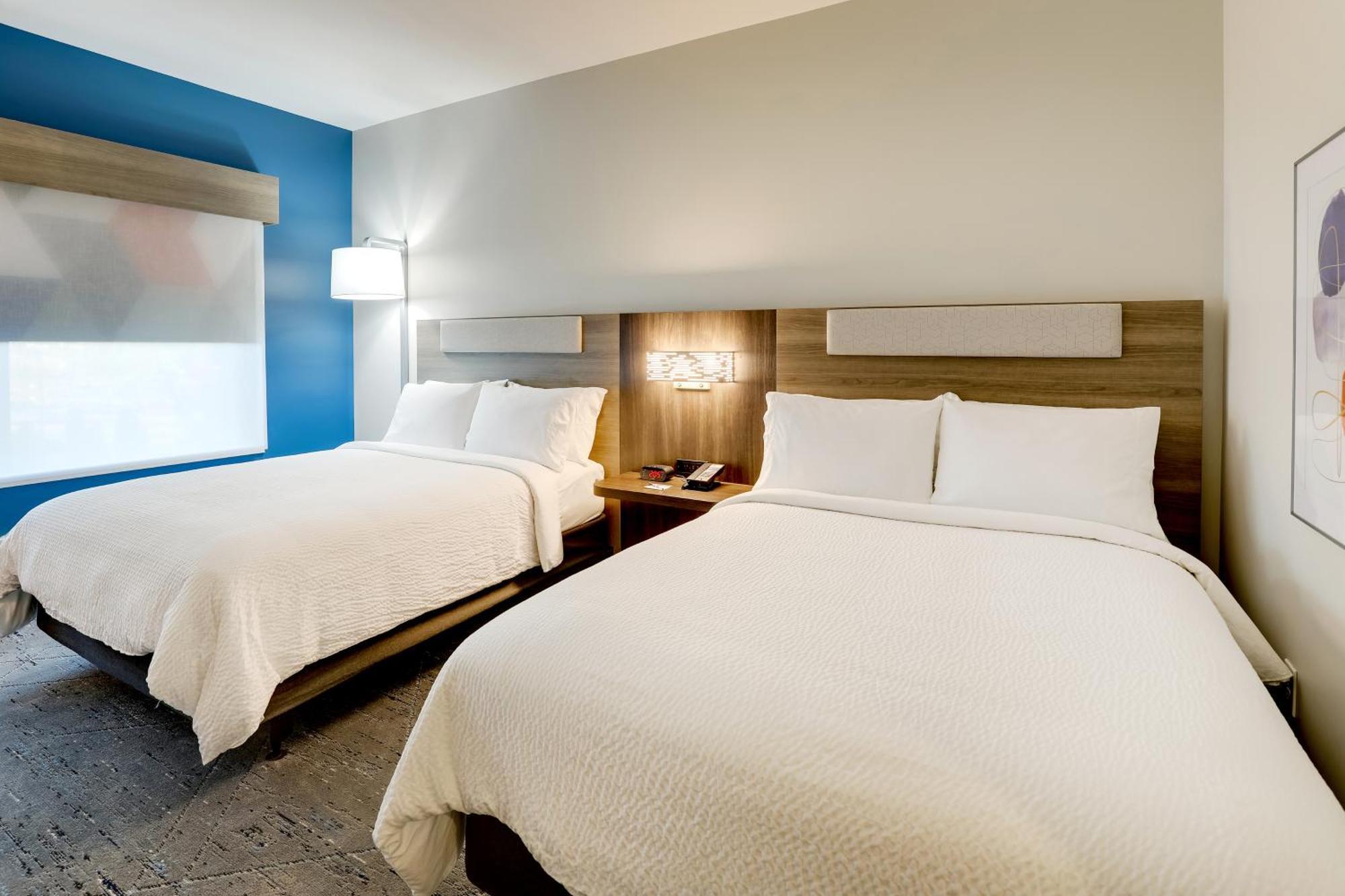 Holiday Inn Express Holly Springs - Raleigh Area By Ihg Eksteriør bilde