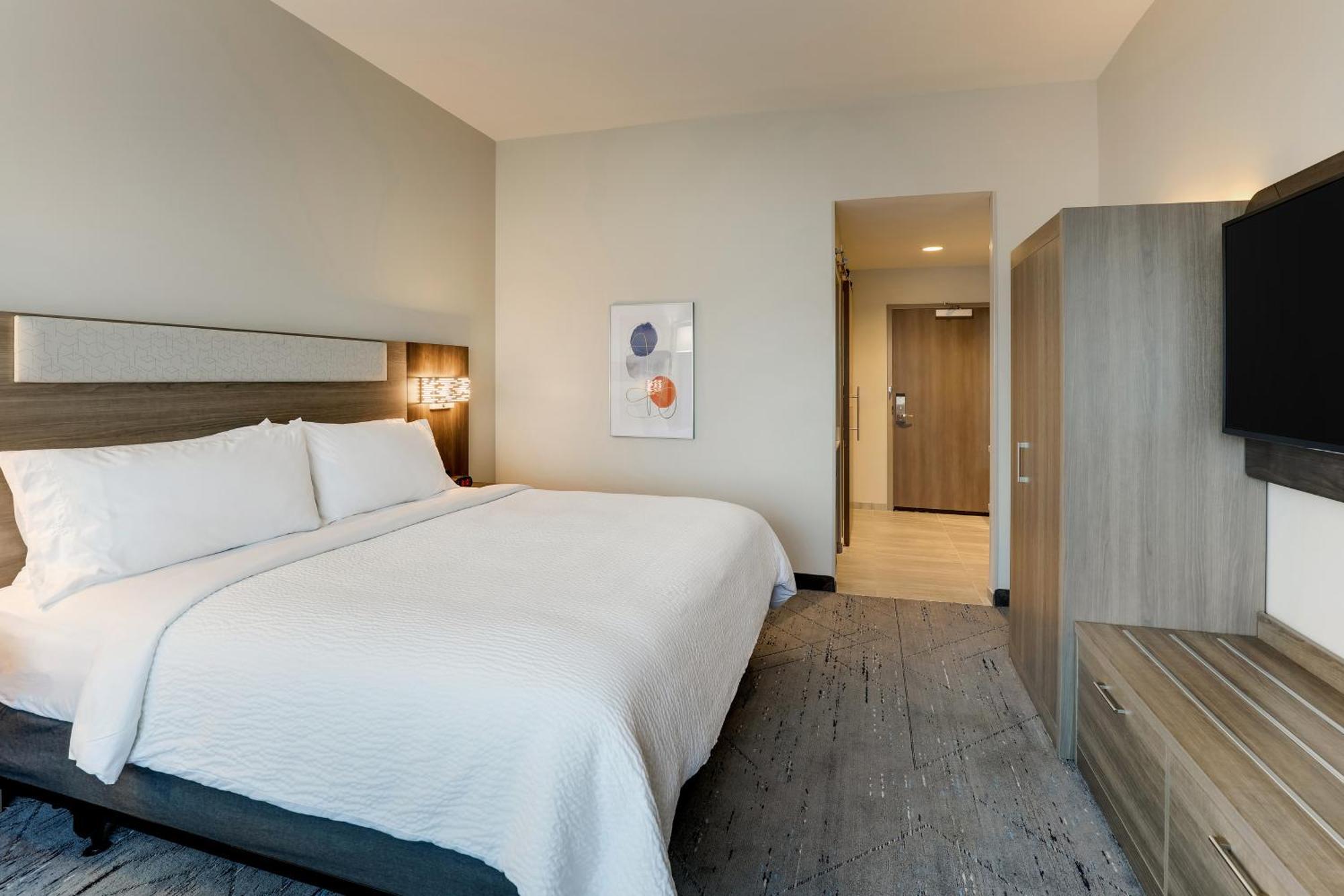 Holiday Inn Express Holly Springs - Raleigh Area By Ihg Eksteriør bilde