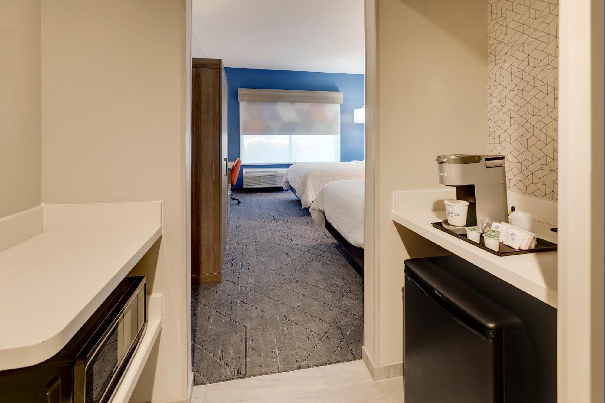 Holiday Inn Express Holly Springs - Raleigh Area By Ihg Eksteriør bilde
