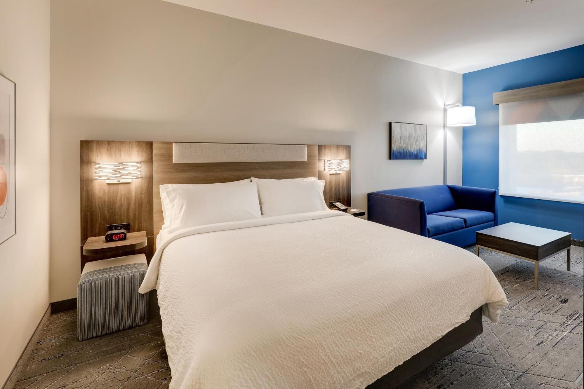 Holiday Inn Express Holly Springs - Raleigh Area By Ihg Eksteriør bilde