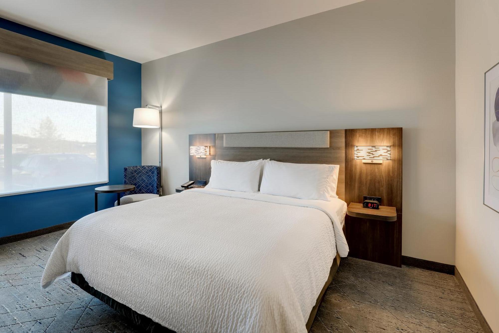 Holiday Inn Express Holly Springs - Raleigh Area By Ihg Eksteriør bilde